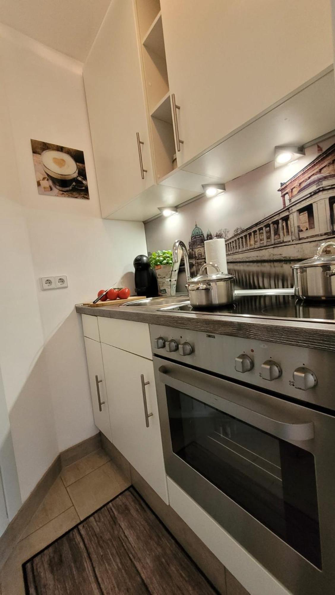 Berlin-Oase - Schnuckelige Ferienwohnung An Der Grenze Zu Berlin 舍讷费尔德 外观 照片